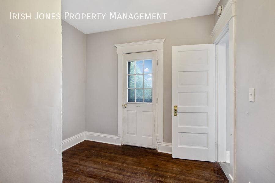 Apartment for rent at 1899 Seneca St #2, Buffalo, NY 14210