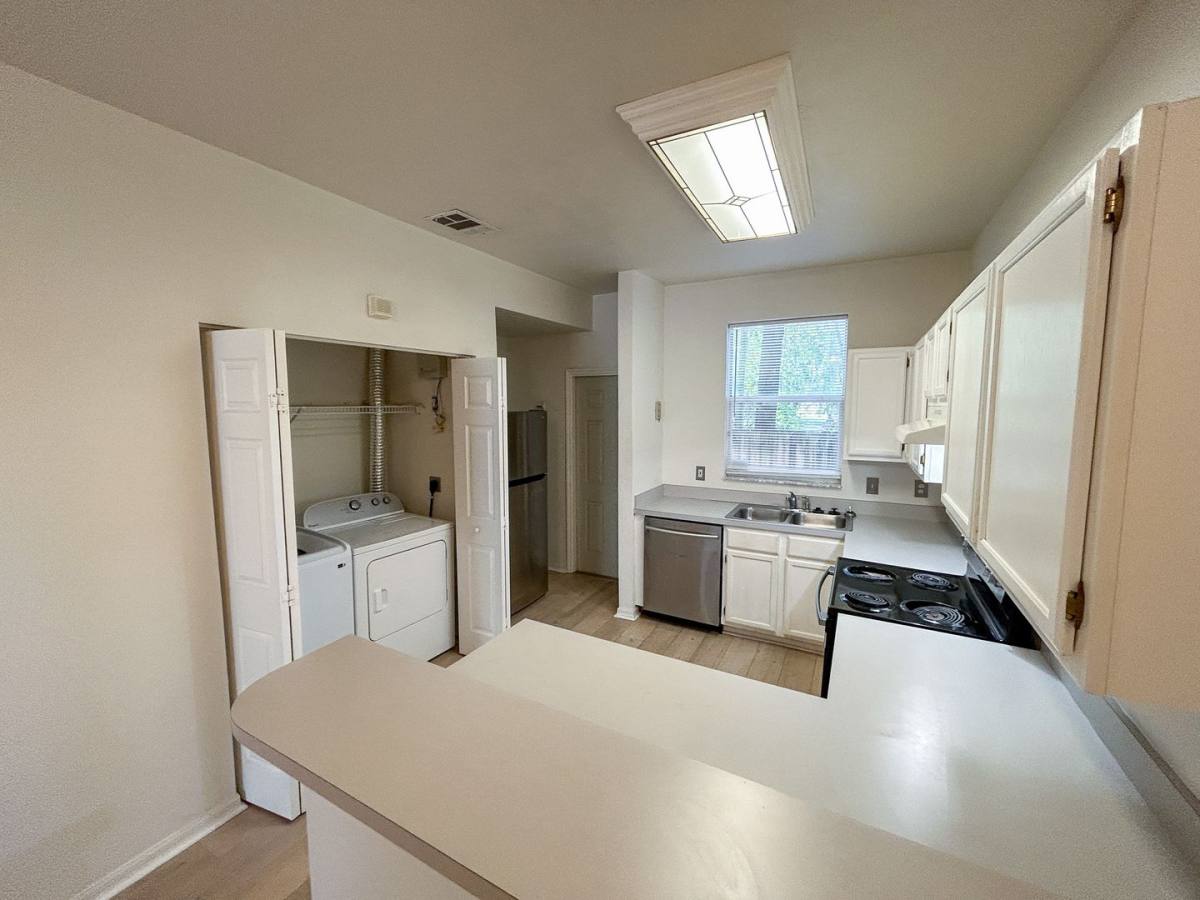 Townhouse for rent at 4415 SW 34th St, Gainesville, FL 32608