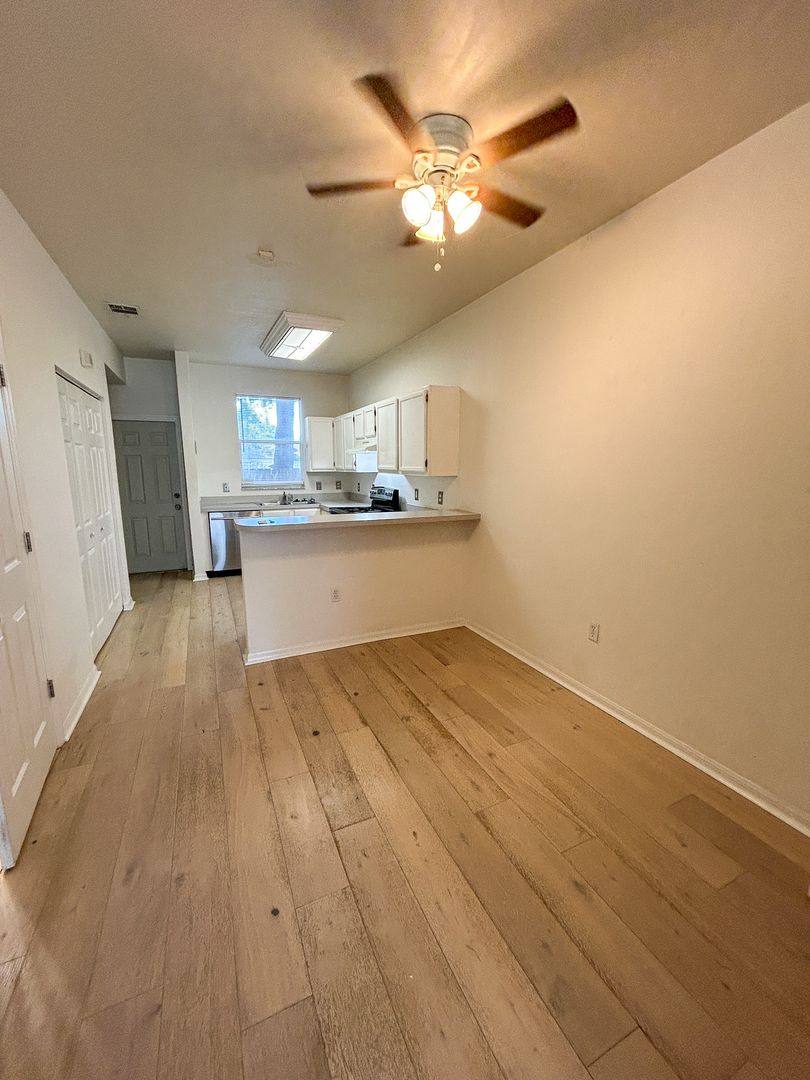 Townhouse for rent at 4415 SW 34th St, Gainesville, FL 32608