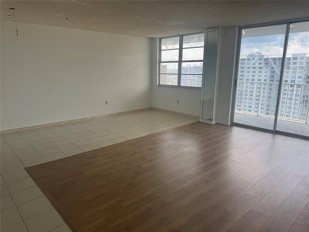 Apartment for rent at 2851 NE 183rd St #2004, North Miami Beach, FL 33160