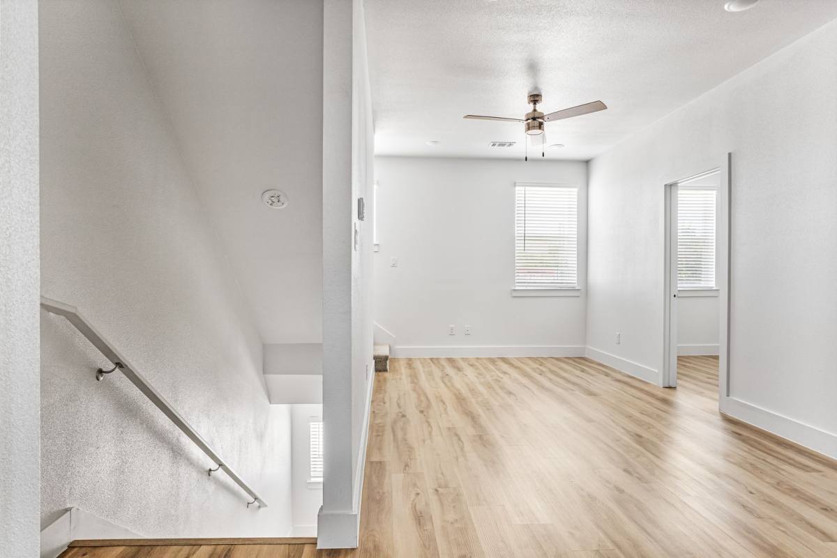 Apartment for rent at 2509 Benbrook Blvd, Fort Worth, TX 76109