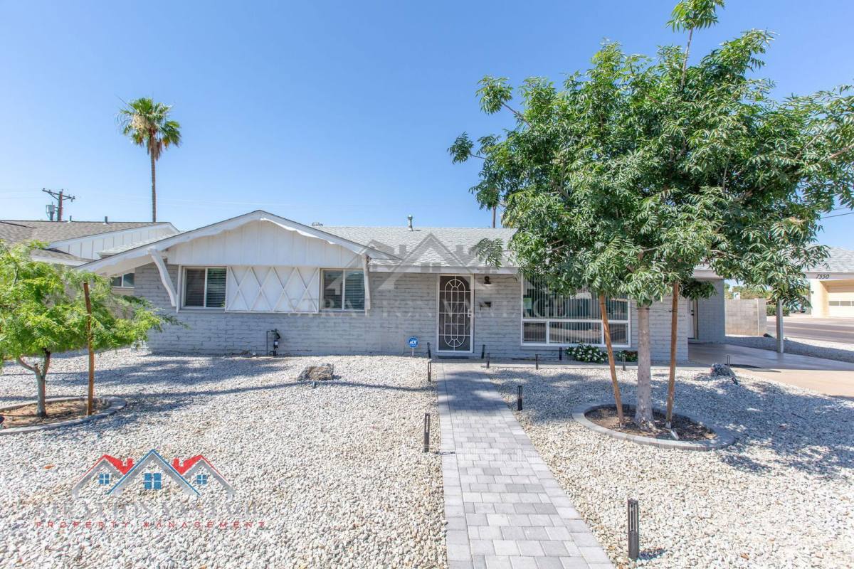 House for rent at 7550 E Edgemont Ave, Scottsdale, AZ 85257