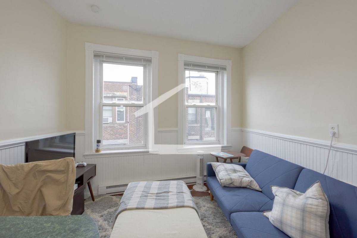 Apartment for rent at 885 Huntington Ave #2, Roxbury Crossing, MA 02120
