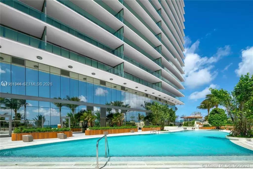 Apartment for rent at 18975 Collins Ave #5103, North Miami Beach, FL 33160