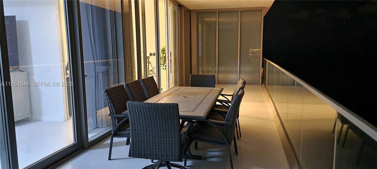 Apartment for rent at 18975 Collins Ave #5103, North Miami Beach, FL 33160