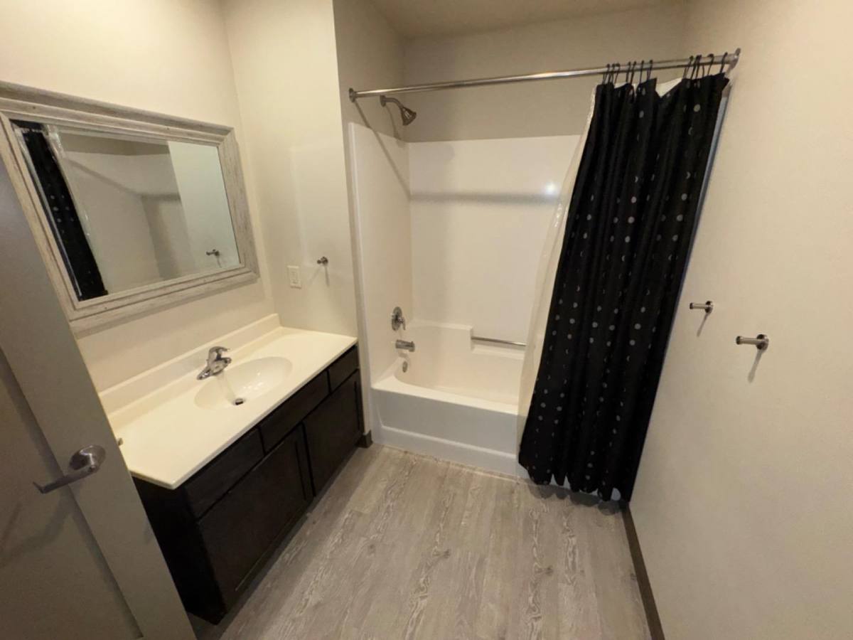 Apartment for rent at 922 Charles St #116, La Crosse, WI 54603