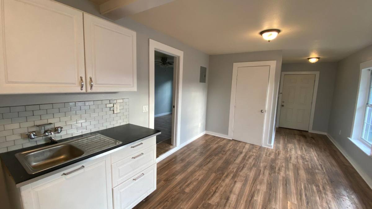 Apartment for rent at 433 Kayton Ave #2, San Antonio, TX 78210