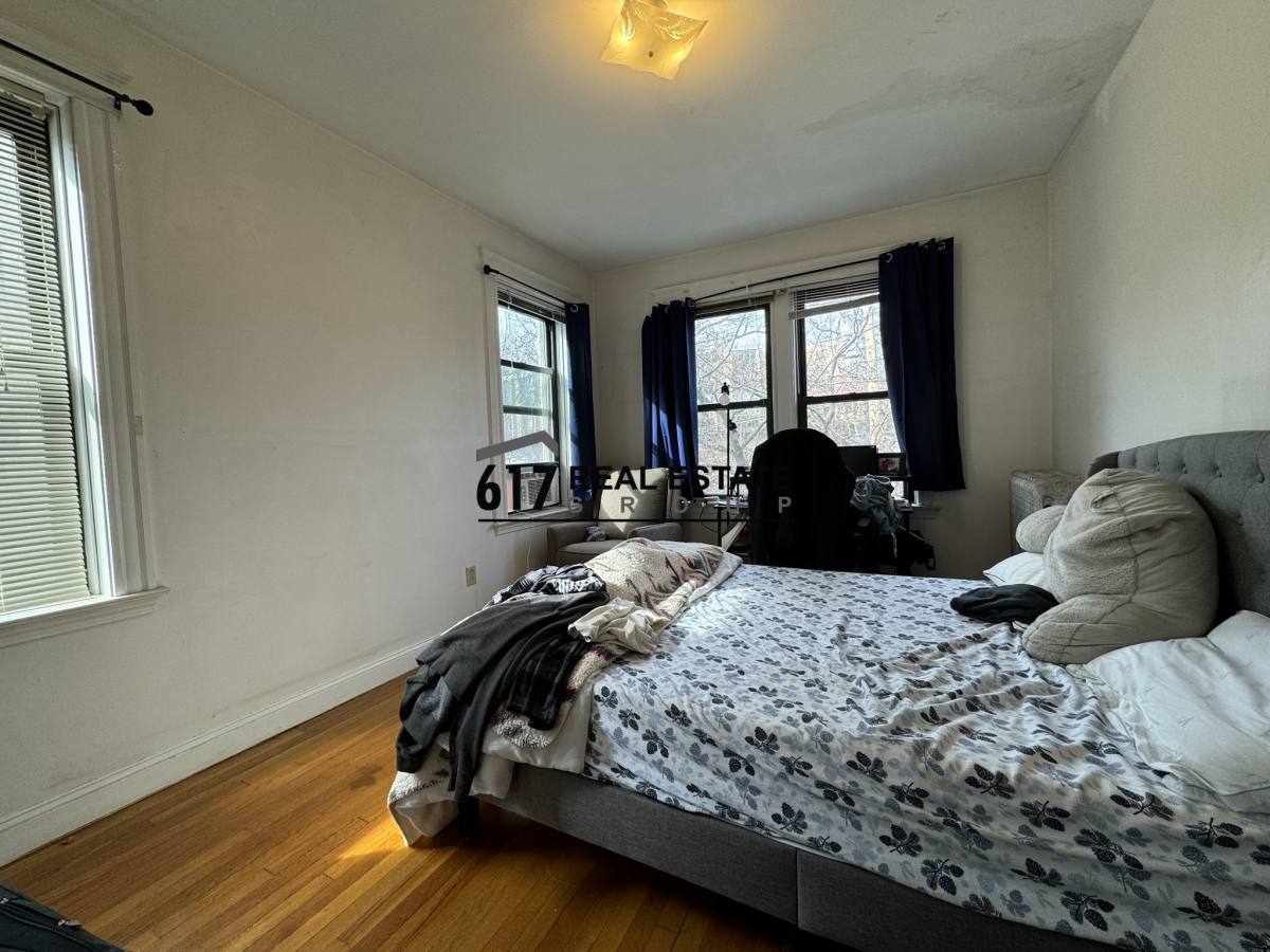 Apartment for rent at 27 Egremont Rd #5, Brighton, MA 02135