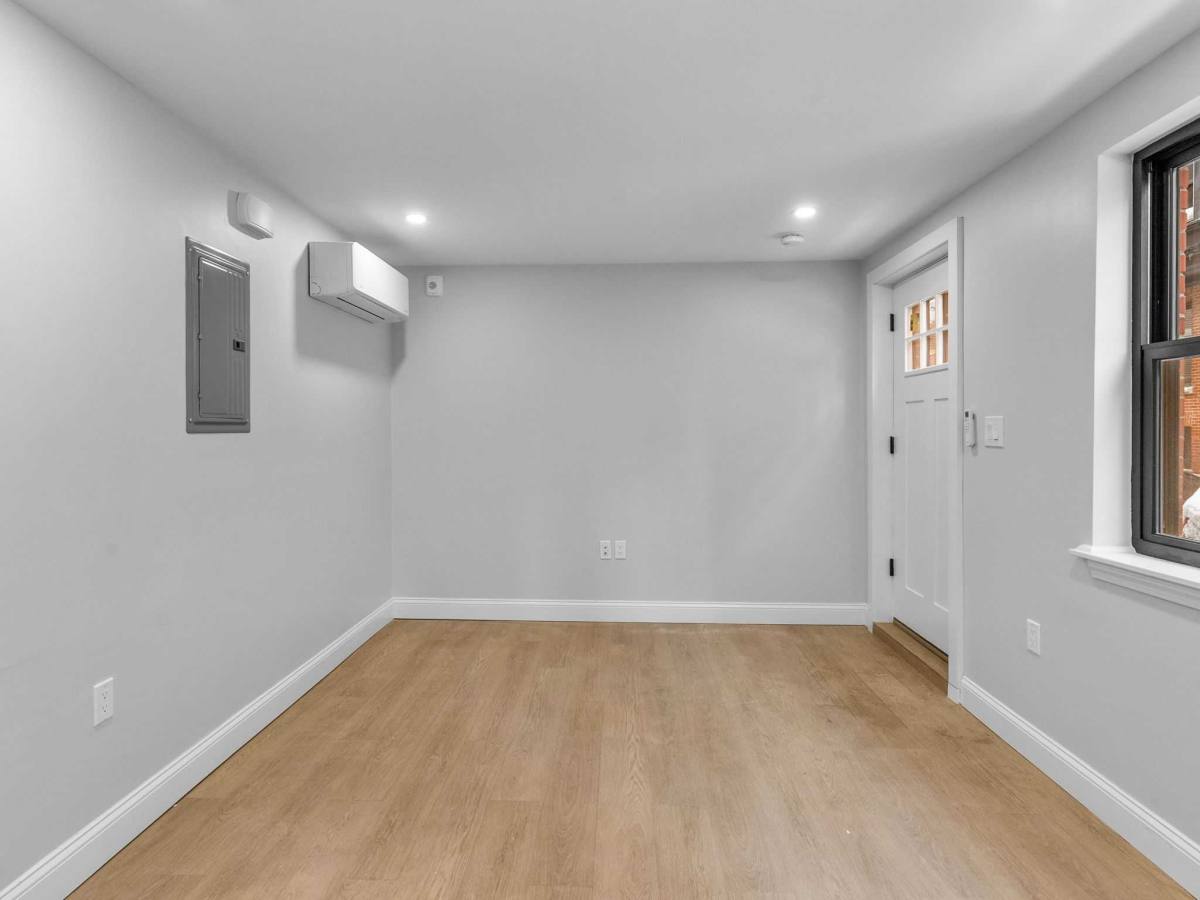 Apartment for rent at 4 Hull St, Boston, MA 02113