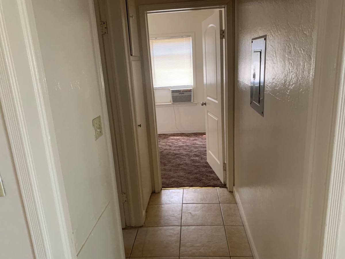 Apartment for rent at 221 Wilson Ave, Bakersfield, CA 93308