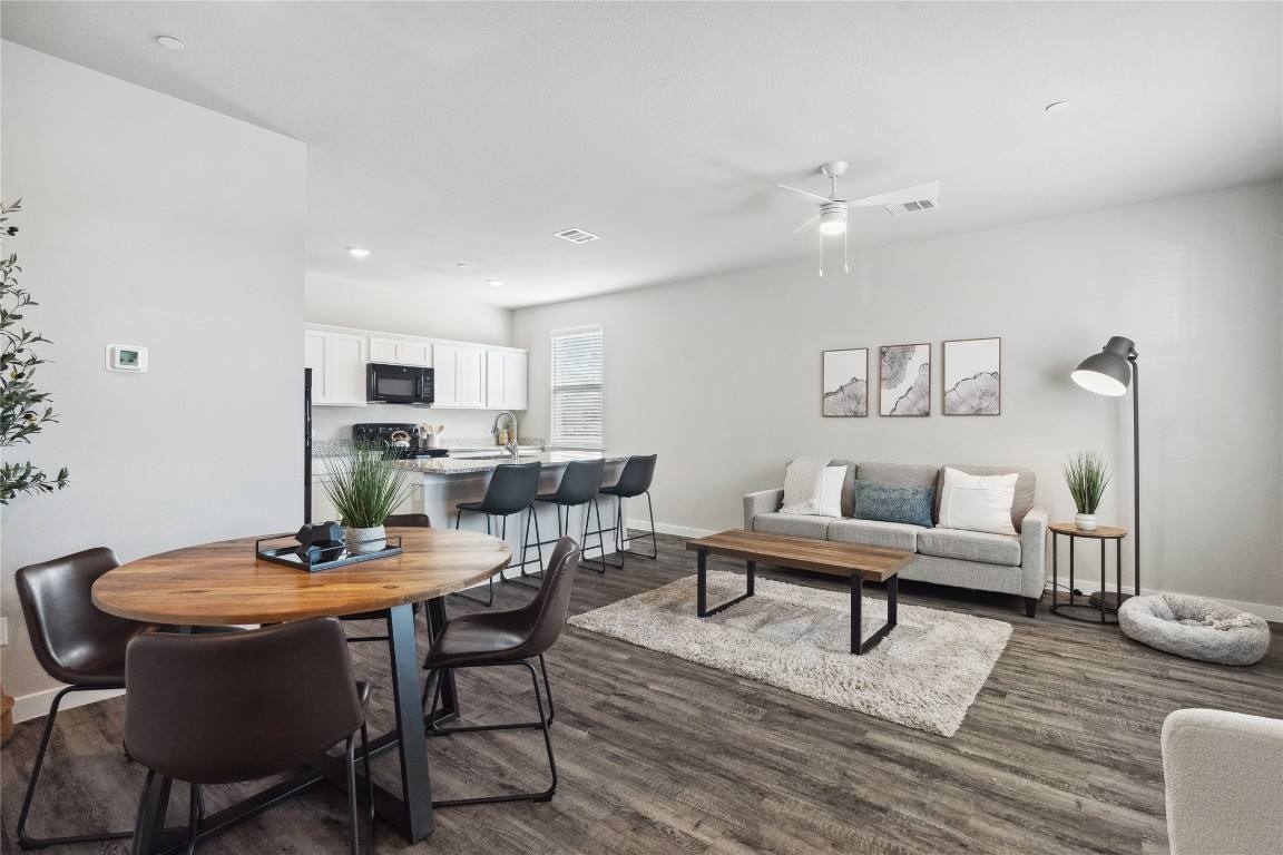 Townhouse for rent at 523 Powell Dr #1101, Leander, TX 78641