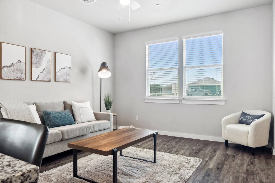 Townhouse for rent at 523 Powell Dr #1101, Leander, TX 78641