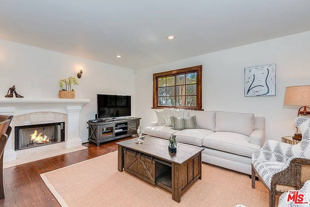 House for rent at 835 N Sycamore Ave, Los Angeles, CA 90038