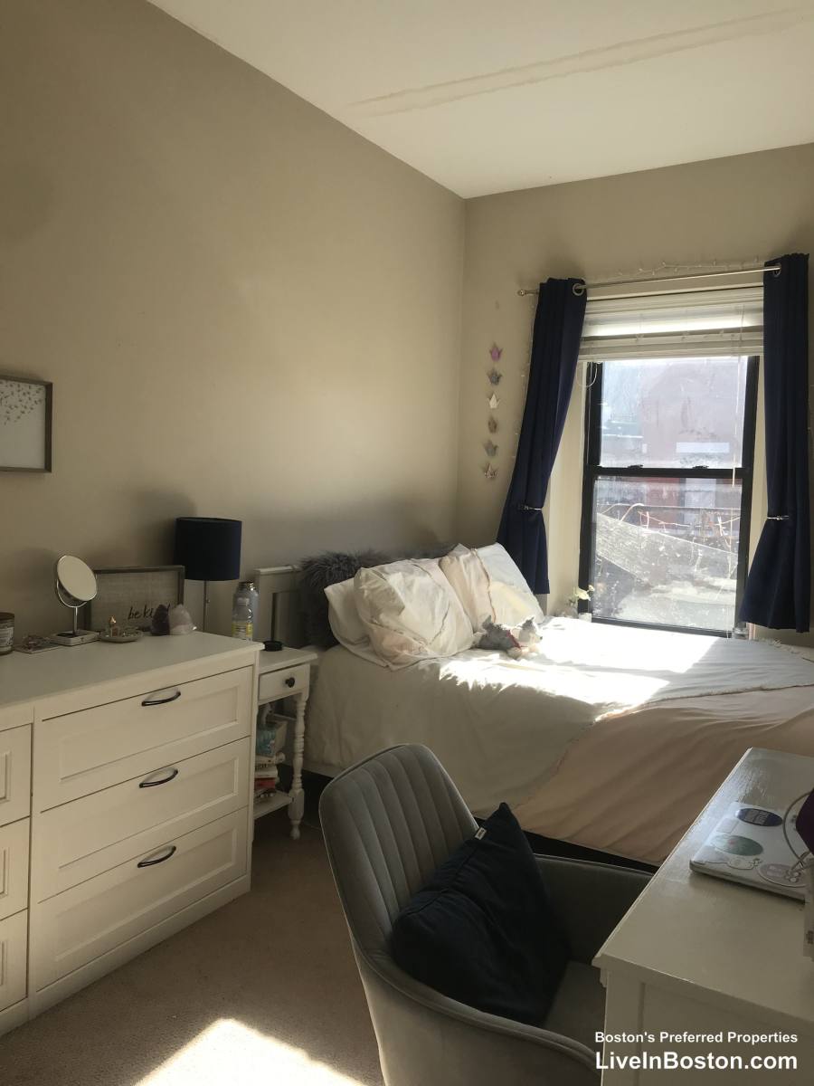 Apartment for rent at 11 Symphony #3, Boston, MA 02115