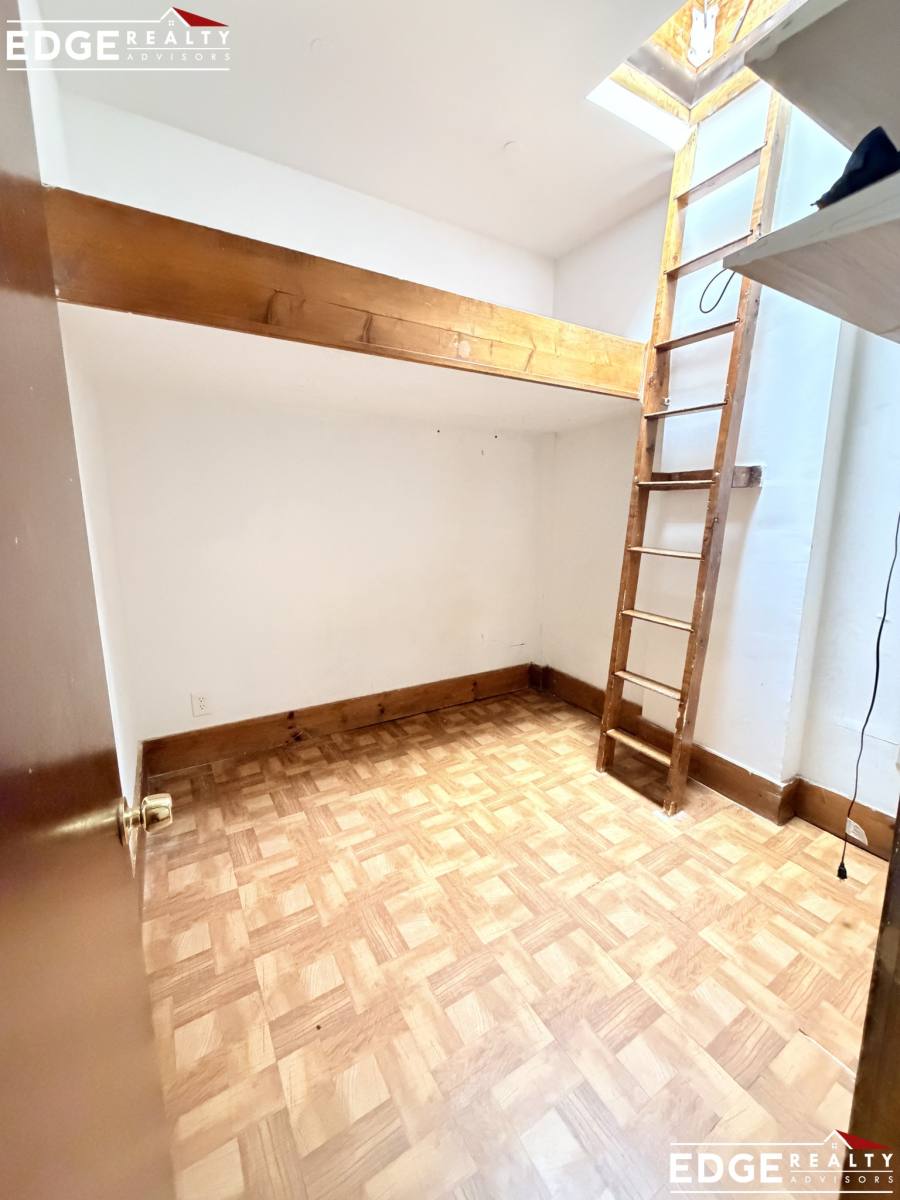 Apartment for rent at 17 Aberdeen St #6, Roxbury Crossing, MA 02120