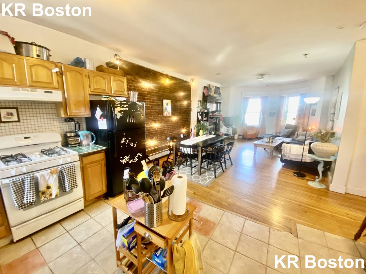 Apartment for rent at 526 Harvard St #3, Allston, MA 02134