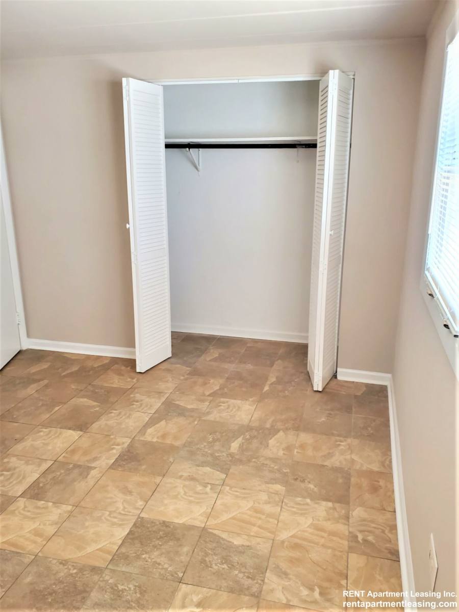 Apartment for rent at 9632 Ivanhoe #1A, Schiller Park, IL 60176