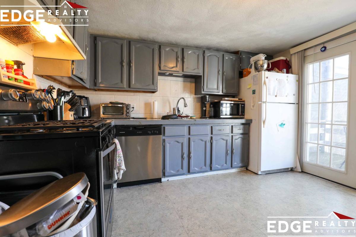 House for rent at 5 Cottage St #2, South Boston, MA 02127
