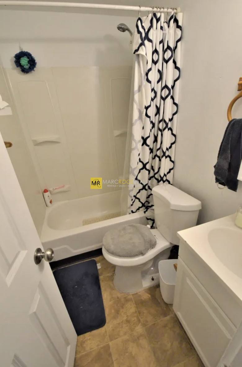 Apartment for rent at 587 Beacon St #B, Boston, MA 02115