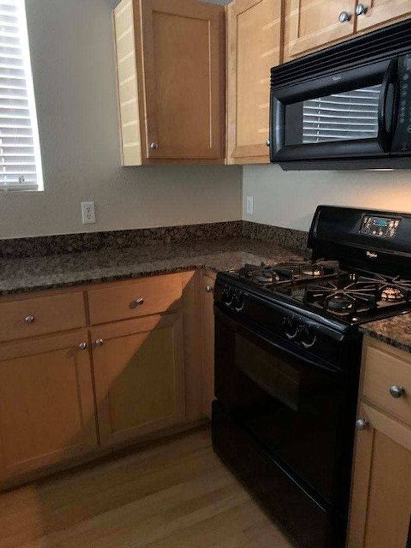 Apartment for rent at 2751 W River Dr, Sacramento, CA 95833