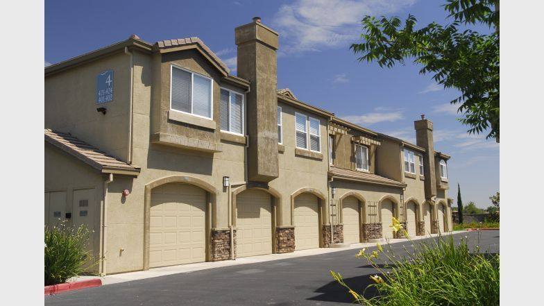 Apartment for rent at 2751 W River Dr, Sacramento, CA 95833