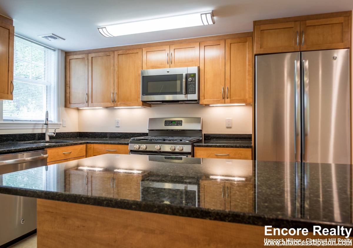 Apartment for rent at 611 VFW Parkway, Chestnut Hill, MA 02467