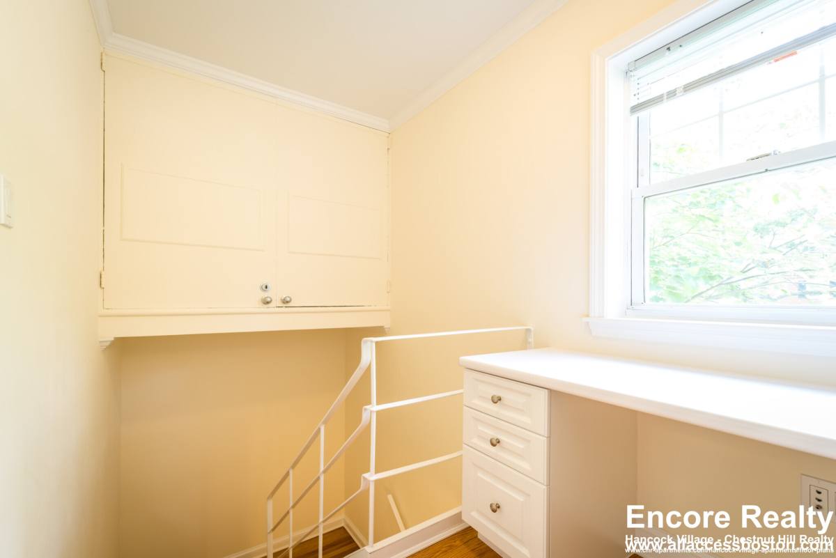 Apartment for rent at 553 VFW Parkway, Chestnut Hill, MA 02467