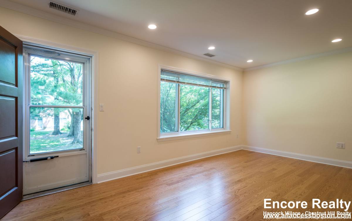 Apartment for rent at 553 VFW Parkway, Chestnut Hill, MA 02467