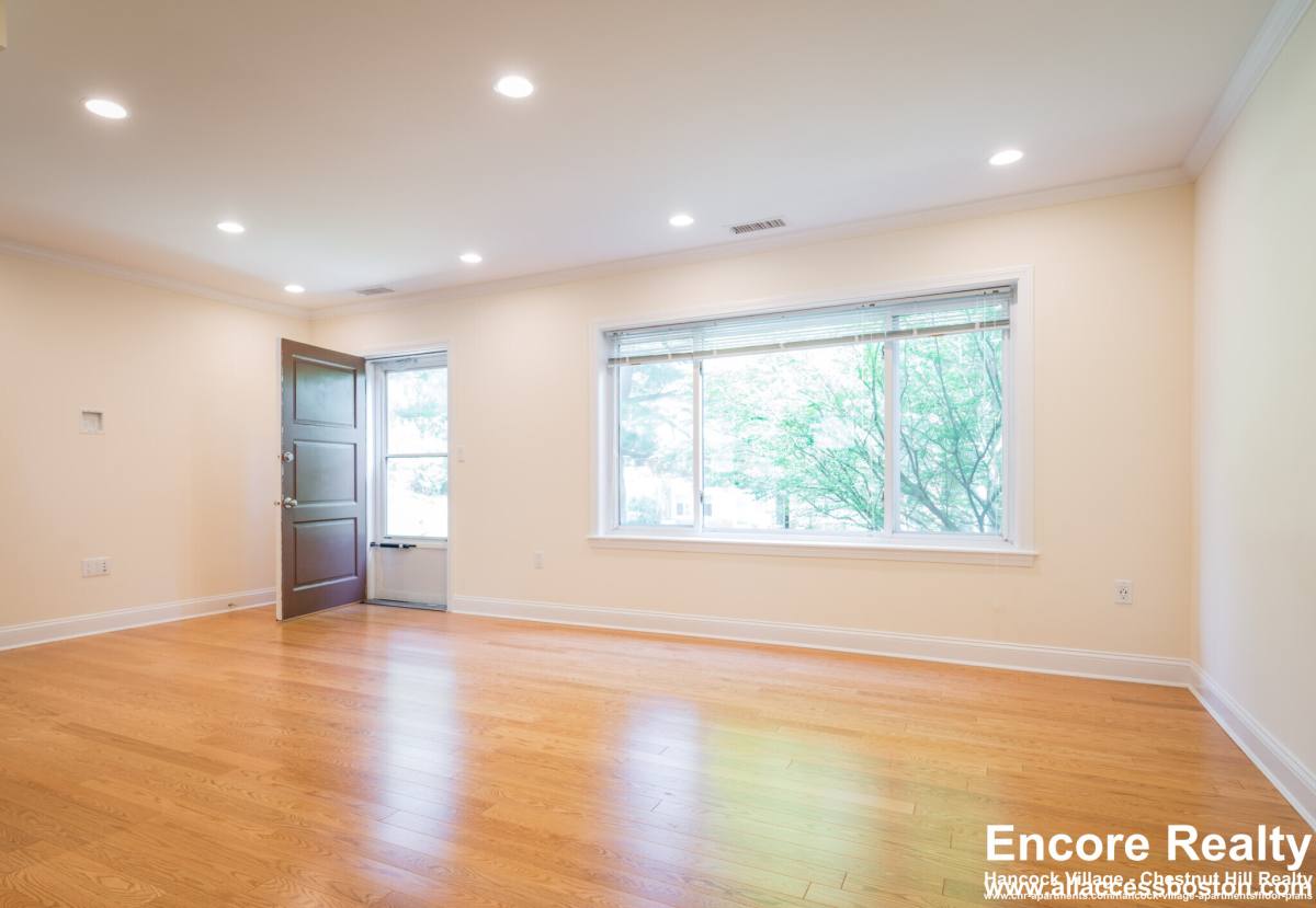 Apartment for rent at 553 VFW Parkway, Chestnut Hill, MA 02467