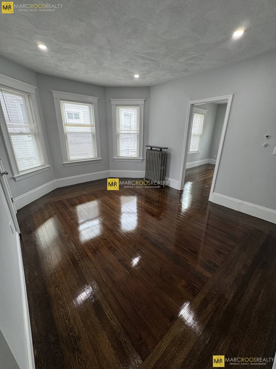 Apartment for rent at 14 Hamilton Rd #14, Somerville, MA 02144