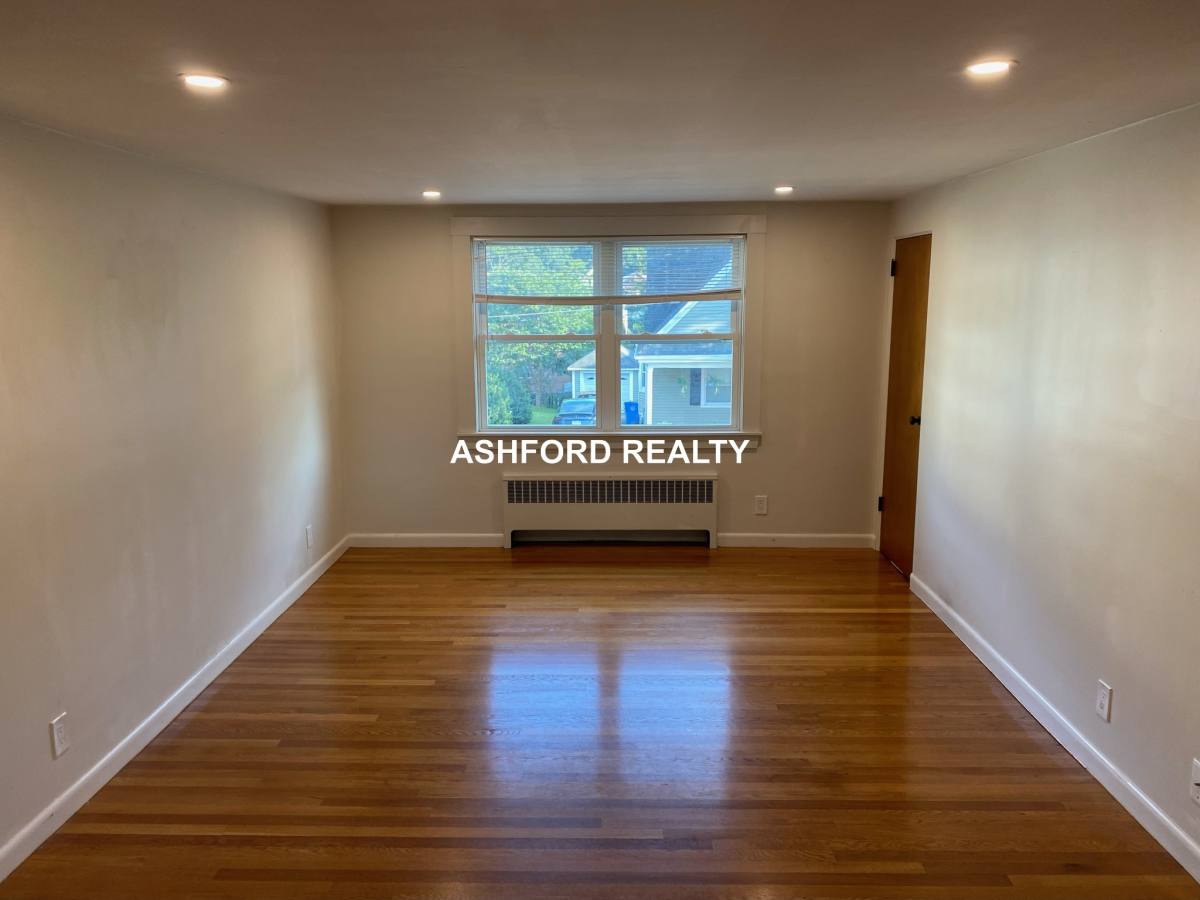 House for rent at 45 Thayer Rd, Belmont, MA 02478