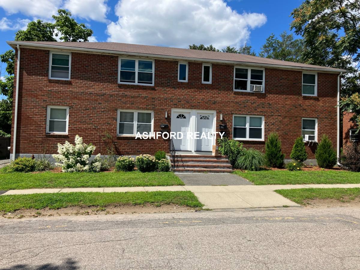 House for rent at 45 Thayer Rd, Belmont, MA 02478