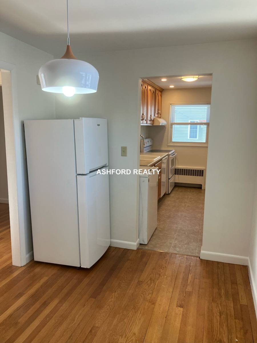 House for rent at 45 Thayer Rd, Belmont, MA 02478