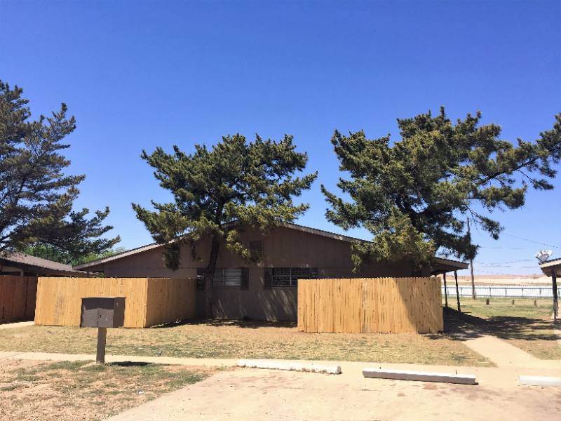 Apartment for rent at 1819 Ave I Place #5, Levelland, TX 79336