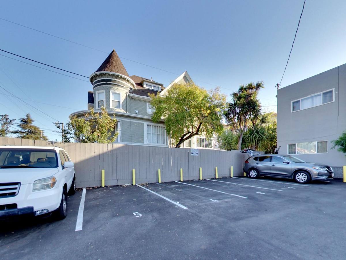 Apartment for rent at 3128 - 3142 Fruitvale Ave, Oakland, CA 94602