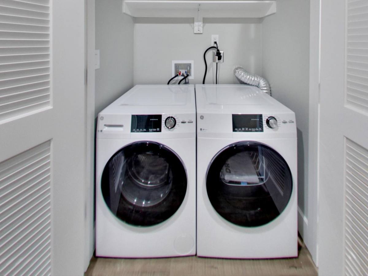 Apartment for rent at 3128 - 3142 Fruitvale Ave, Oakland, CA 94602