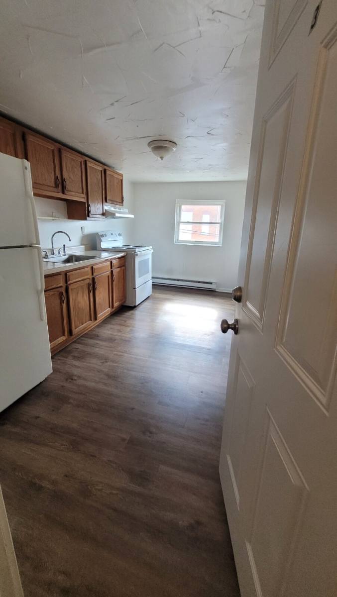 Apartment for rent at 725 Addison St #3, Washington, PA 15301