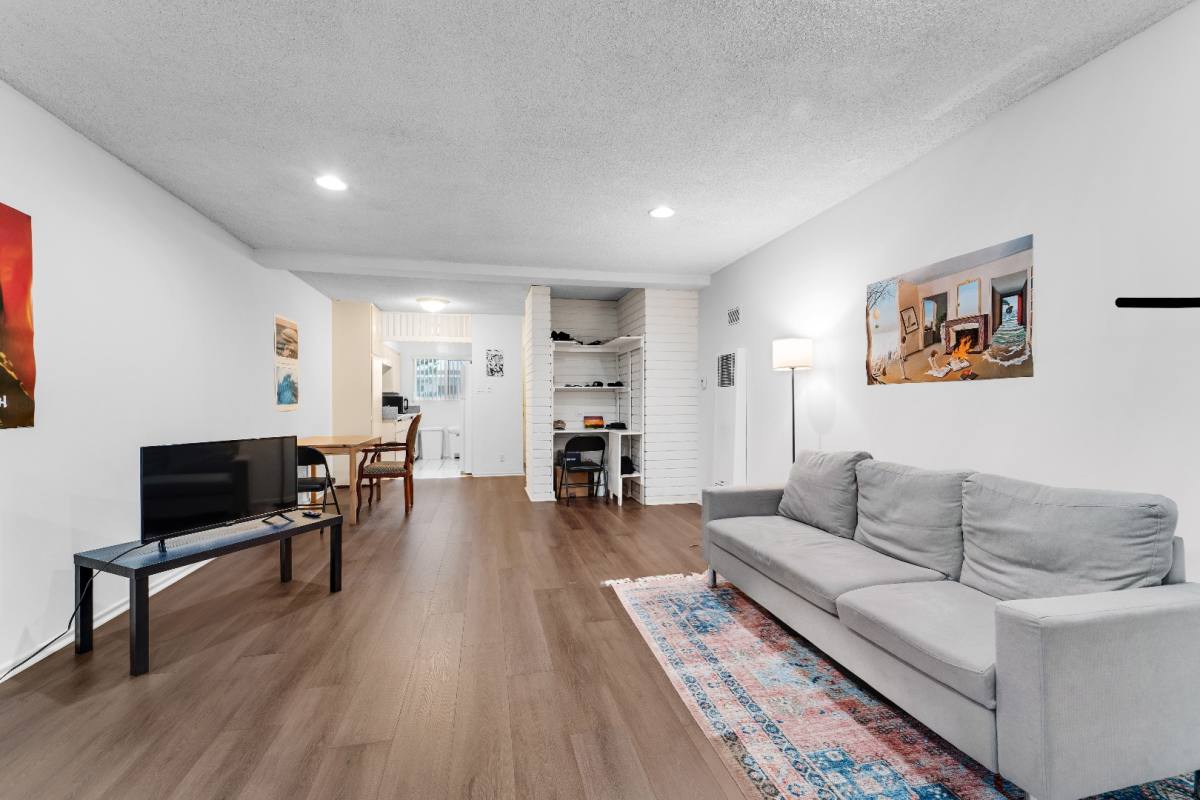 Apartment for rent at 691 Levering Ave #5, Los Angeles, CA 90024