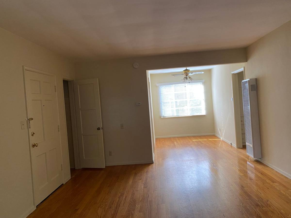 Apartment for rent at 1756 N Verdugo Rd, Glendale, CA 91208