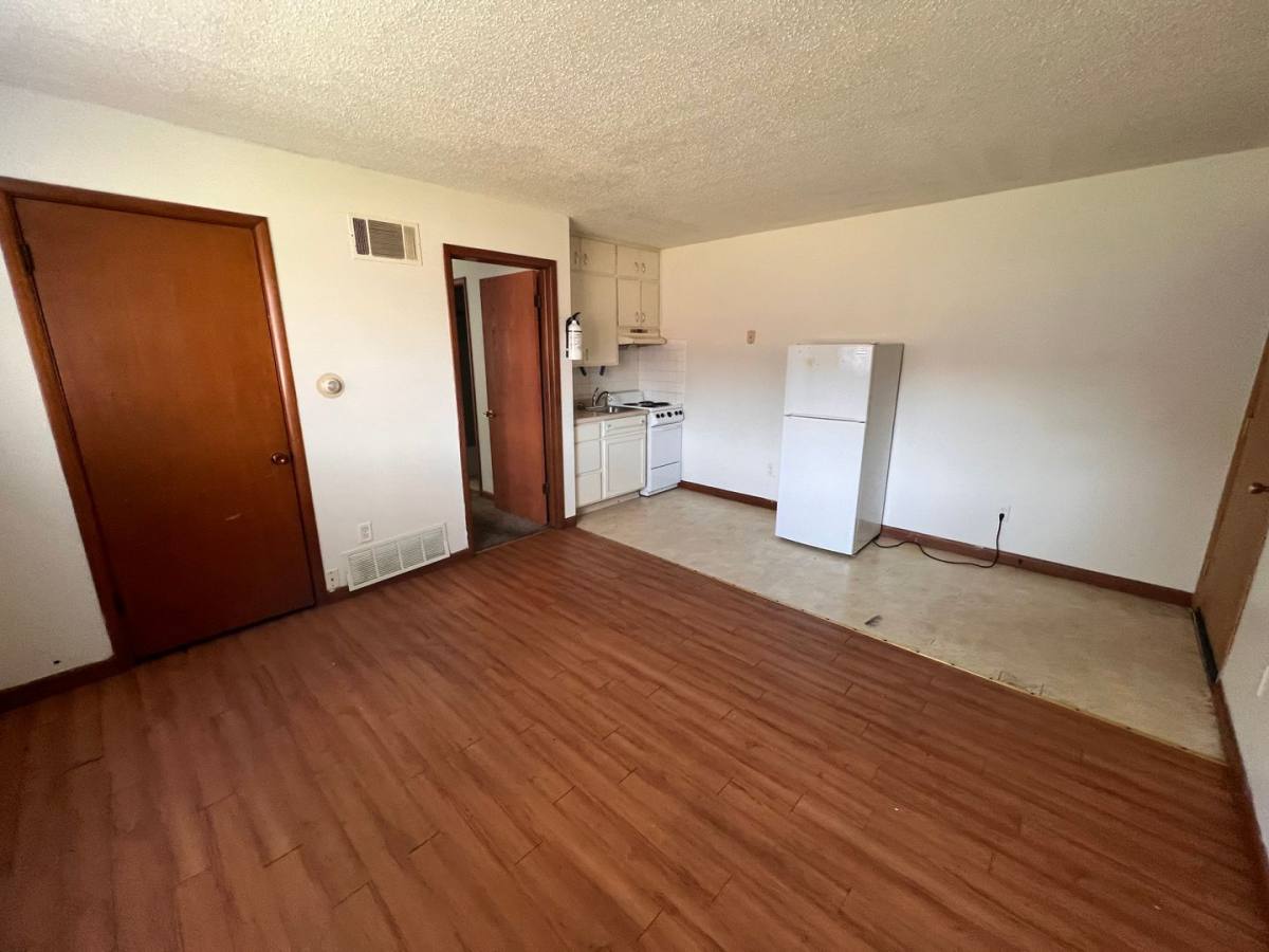 Apartment for rent at 2722 Wayne Ave, Iowa City, IA 52240