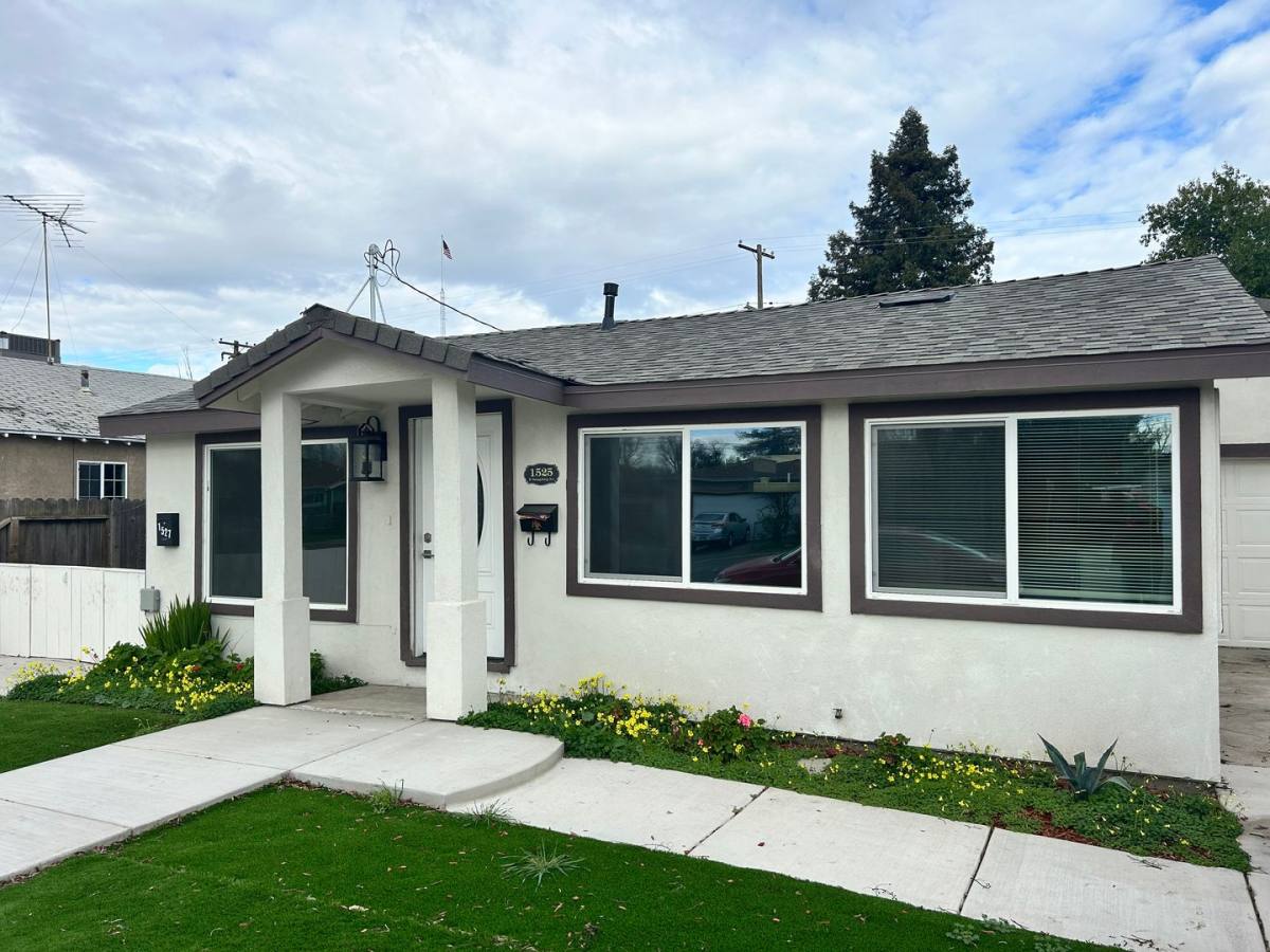 House for rent at 1525 W Orangeburg, Modesto, CA 95350