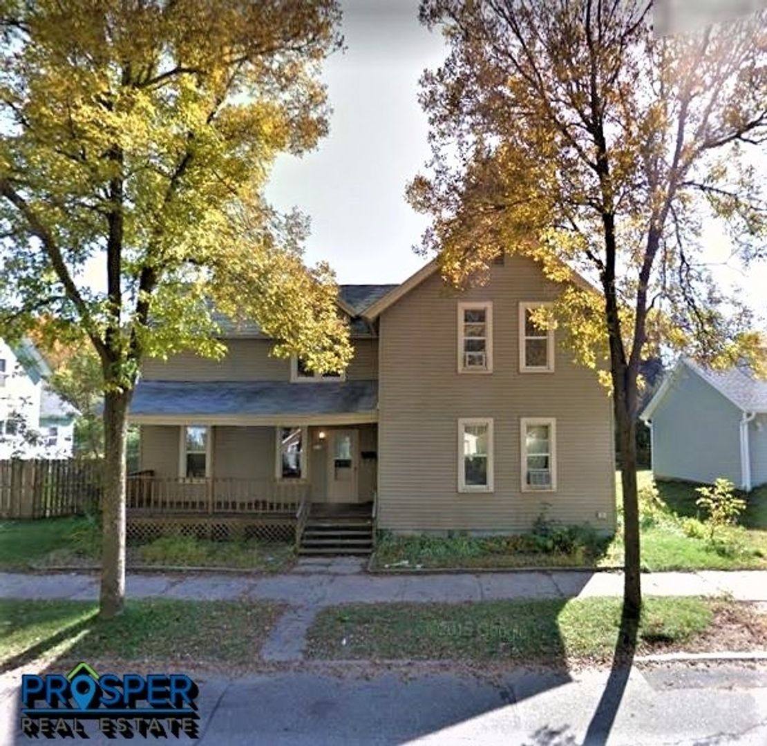 Apartment for rent at 1019 Stark St, Wausau, WI 54403