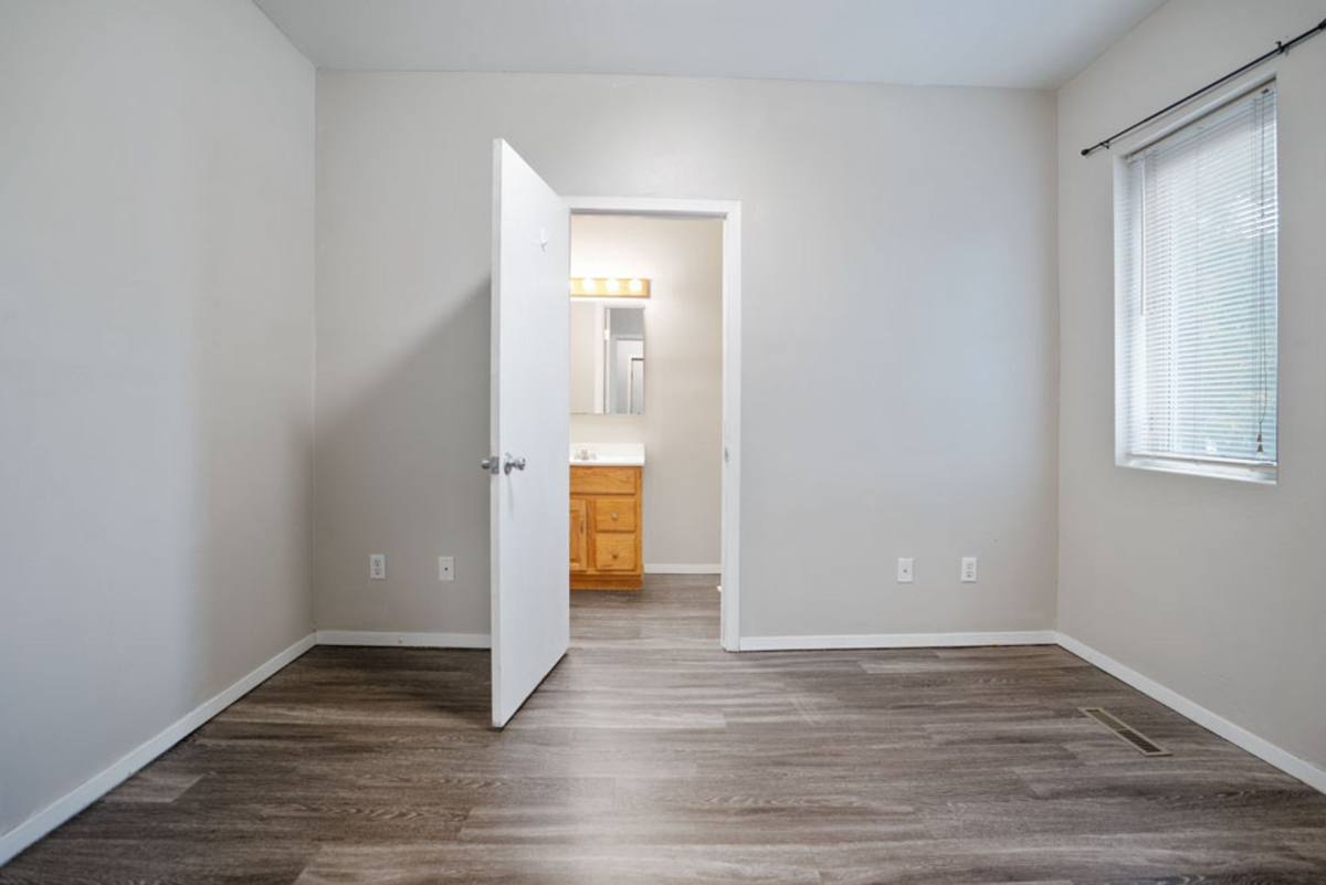 Apartment for rent at 2116 College St, Cedar Falls, IA 50613