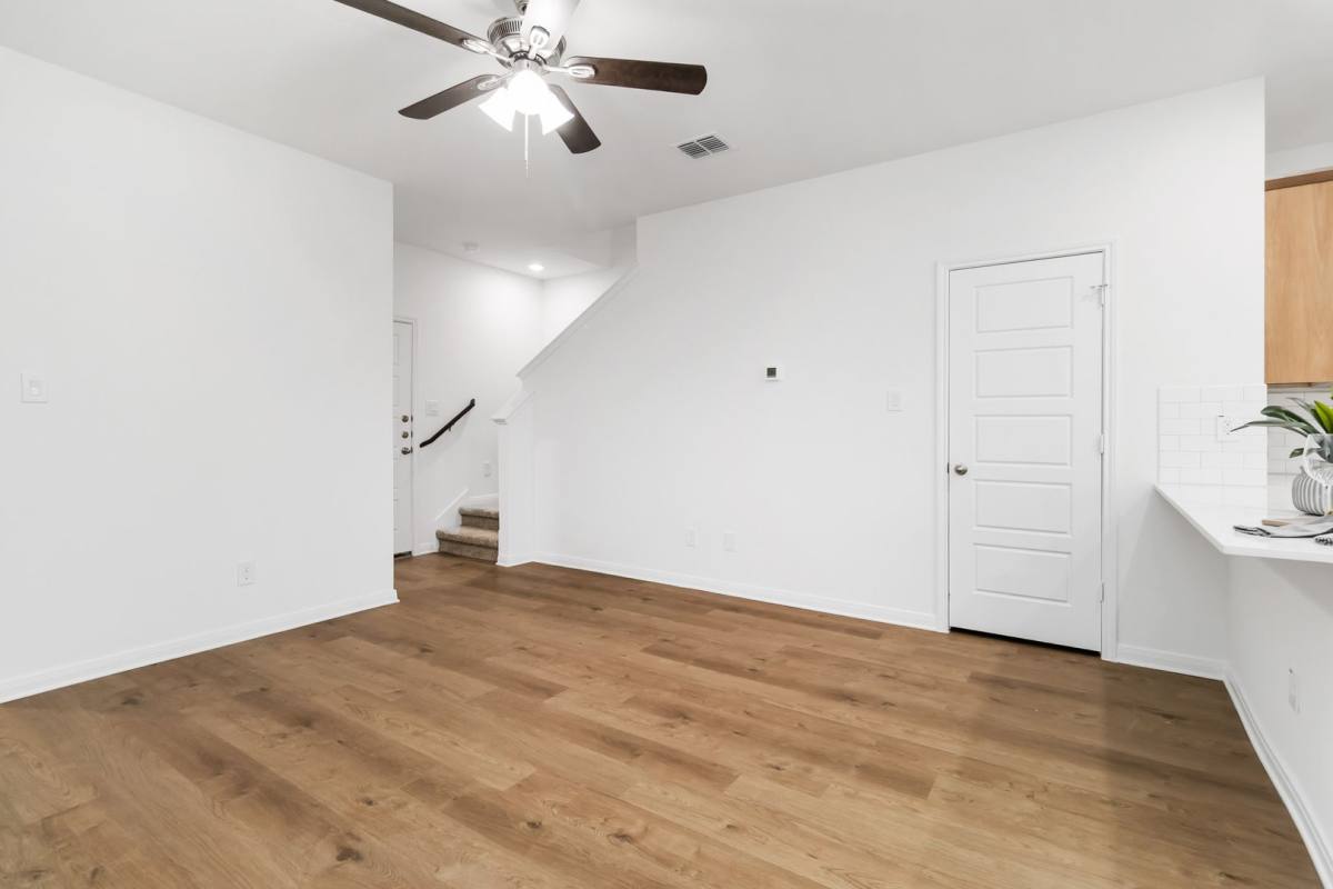 Townhouse for rent at 15526 Suess Hill, San Antonio, TX 78253