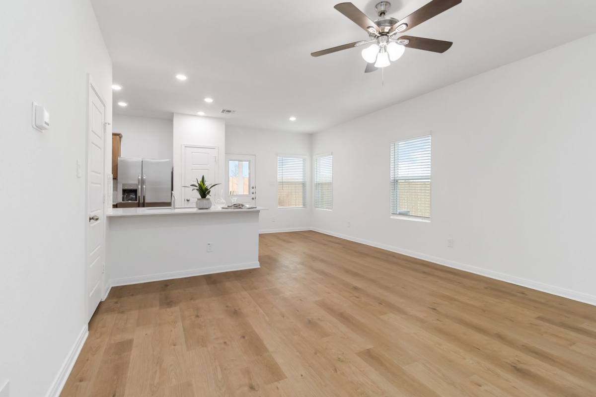Townhouse for rent at 15526 Suess Hill, San Antonio, TX 78253