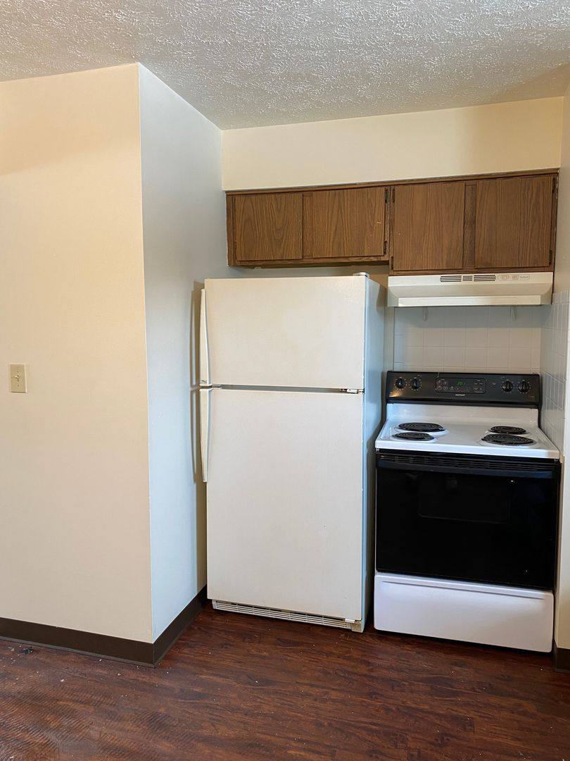 Apartment for rent at 8154 Stadler Ave, Youngstown, OH 44512
