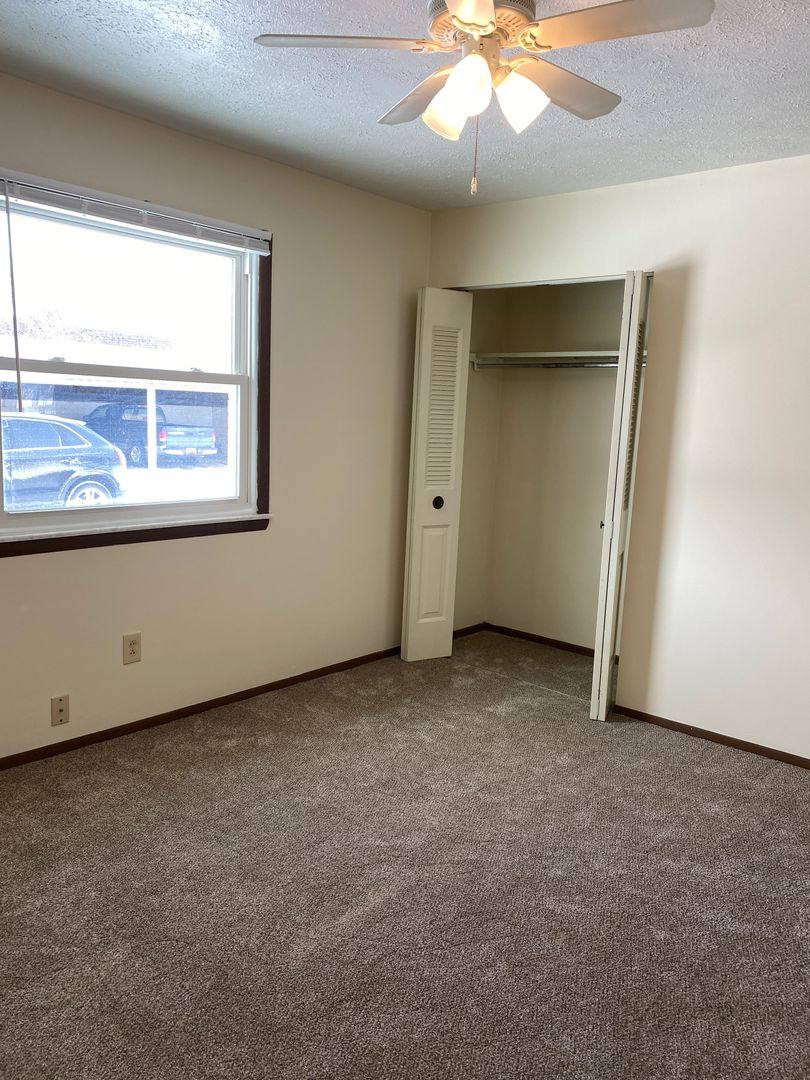 Apartment for rent at 8154 Stadler Ave, Youngstown, OH 44512