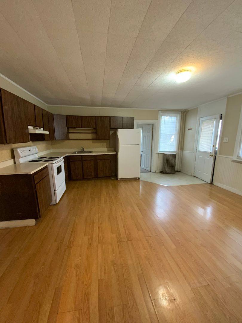 Apartment for rent at 31 New Haven St, Mount Joy, PA 17552
