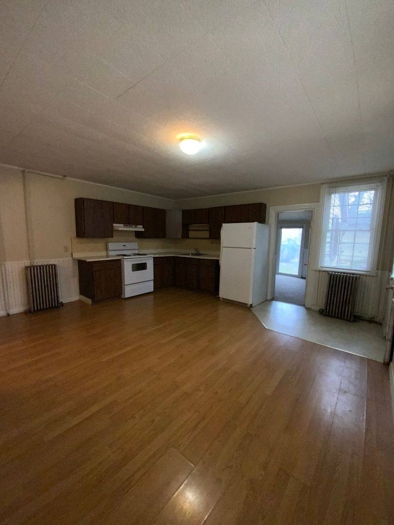 Apartment for rent at 31 New Haven St, Mount Joy, PA 17552