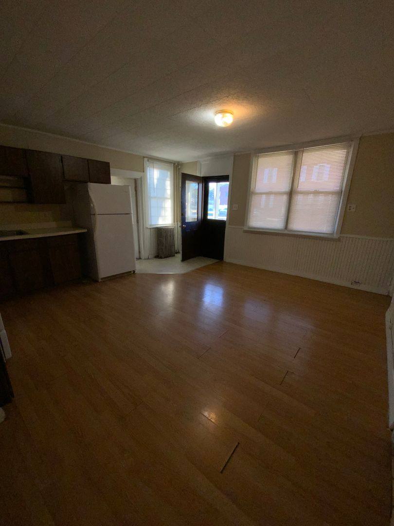 Apartment for rent at 31 New Haven St, Mount Joy, PA 17552